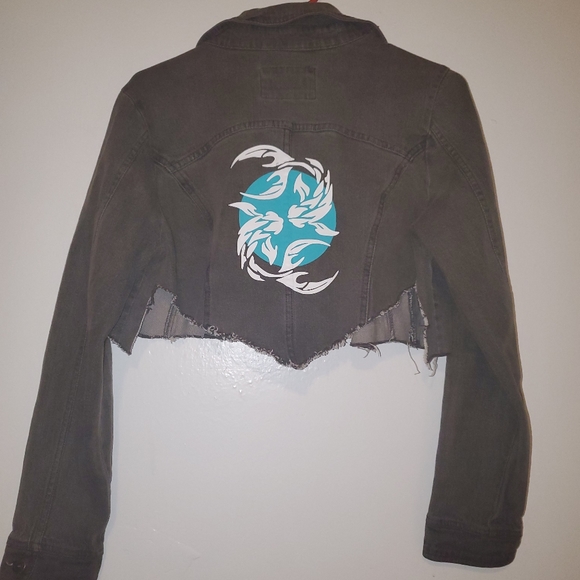 Custom reworked denim cropped jacket - Picture 1 of 2